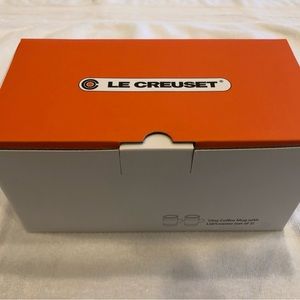 Le Creuset set of 2 White (Brand new) coffee mug with lid.
